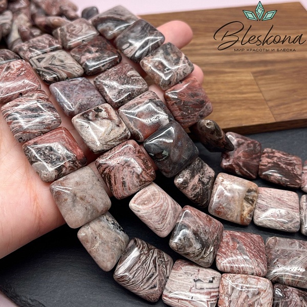 Агат квадрат 20 мм