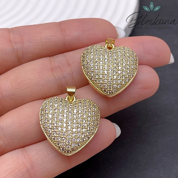 22,5*22 мм Цвет золото, Подвеска  Сердце цирконы