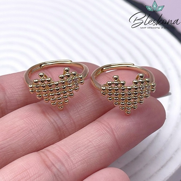 21 мм Цвет золото, Кольцо безразмерное сердце пиксель цирконы