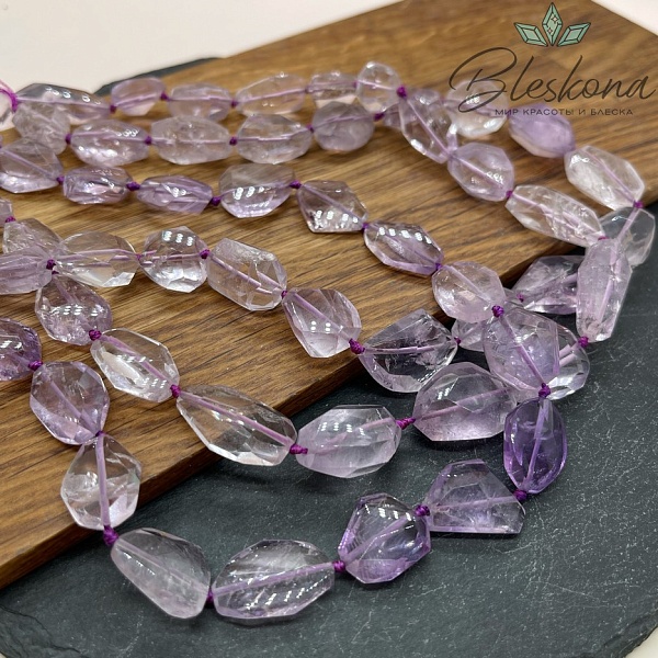 Аметист лавандовый фриформ огранка 14-18 мм