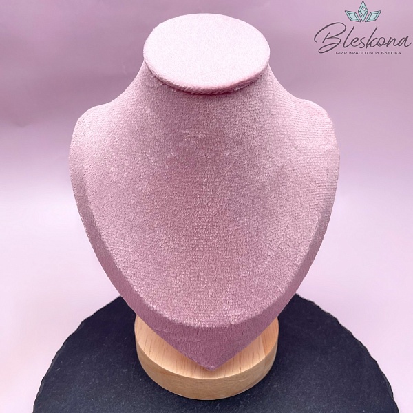 Бюст для украшений пудровый высота 19 см основа дерево