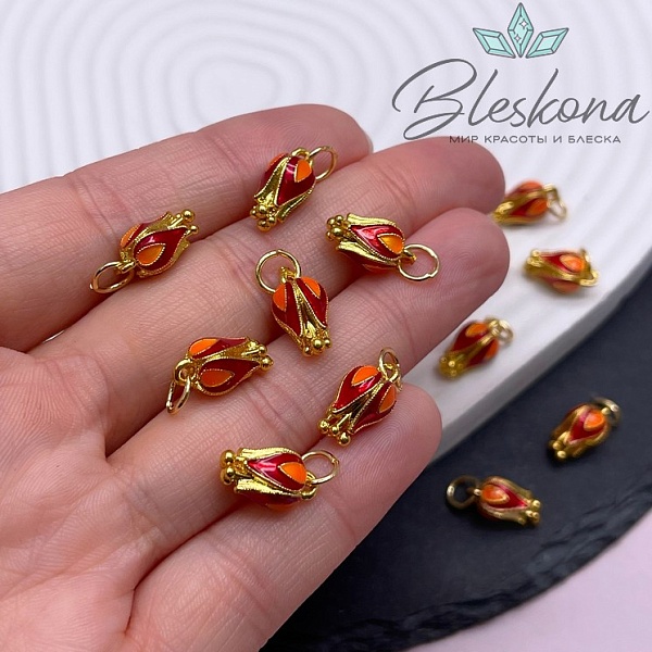 13*7 мм, Цвет золото, Подвеска бутон красный эмаль