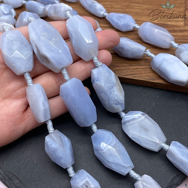 (23-40)*(14-24) мм, Агат голубой (Сапфирин) фриформ огранка №1