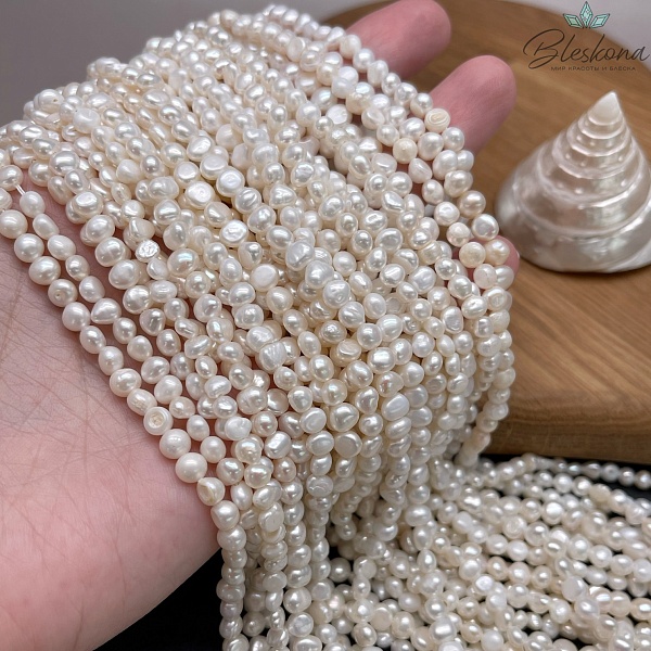 Жемчуг барочный белый 4,5-5,5 мм 