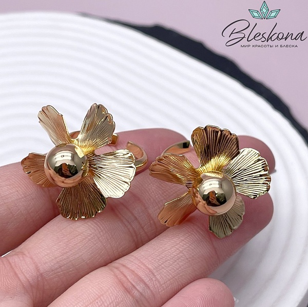 20 мм Цвет золото, Кольцо безразмерное цветок 