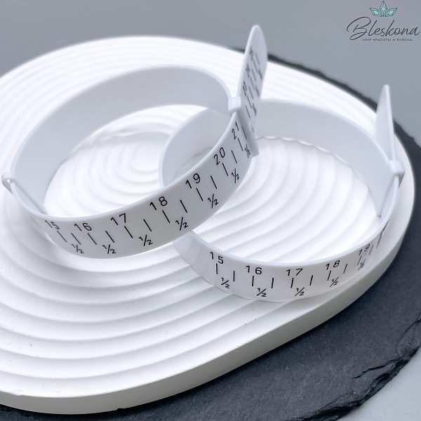 Измеритель запястья 25 см белый