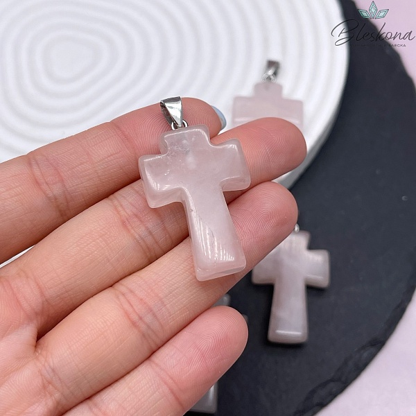 Подвеска крест Розовый кварц, цвет серебро 35*22 мм