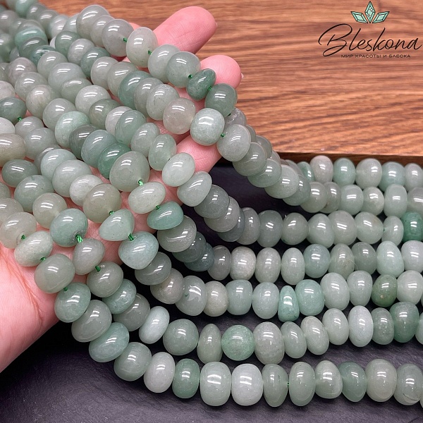 Авантюрин зеленый галтовка (7-8)*(11-12) мм