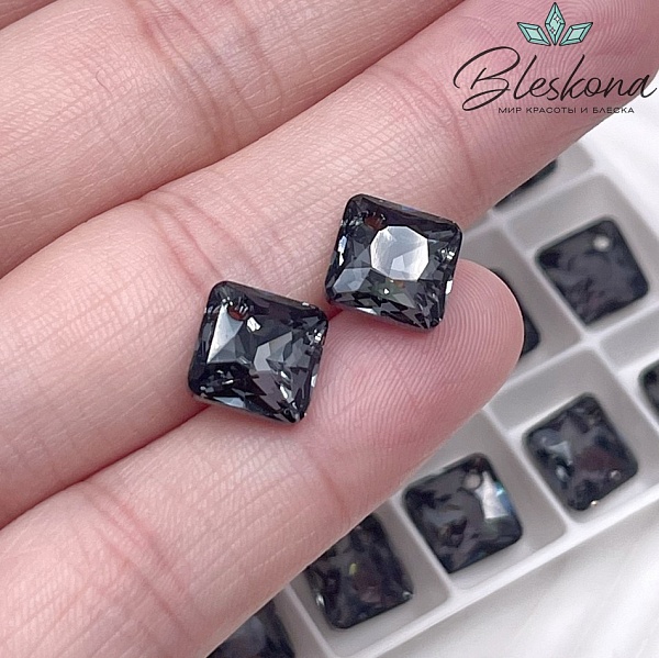 6431 Princess Cut 11,5 мм Crystal Silver Night