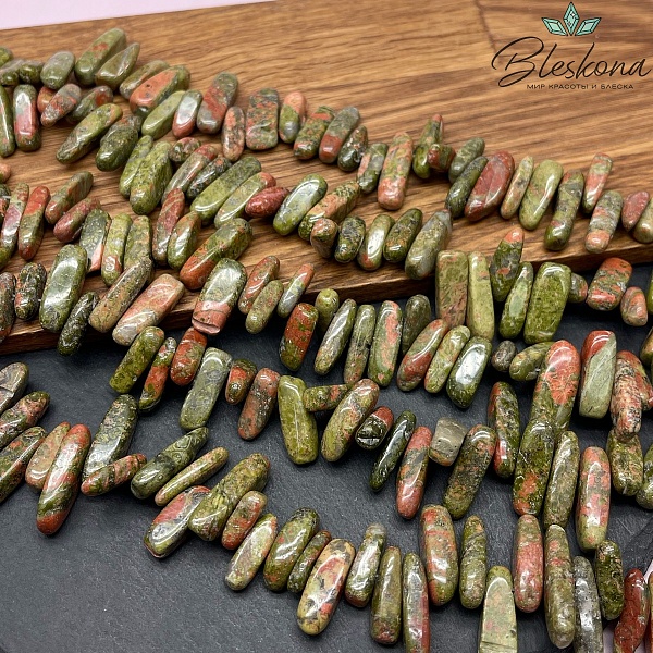 Унакит сколы шлифованные 10-22 мм