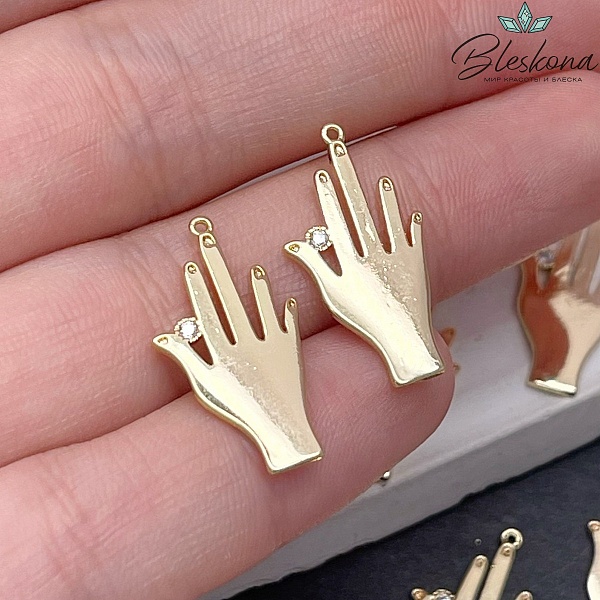 11,8*22,5мм, Цвет золото,Подвеска рука циркон 