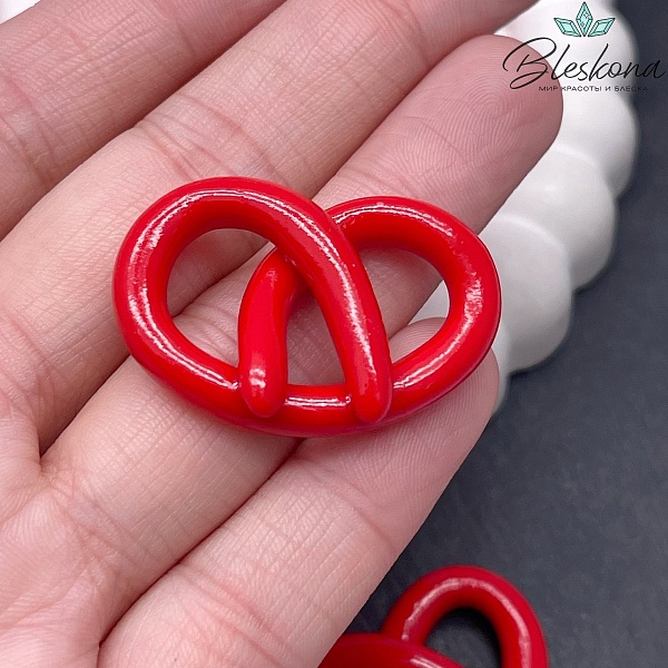 24*34 мм Подвеска Крендель красный