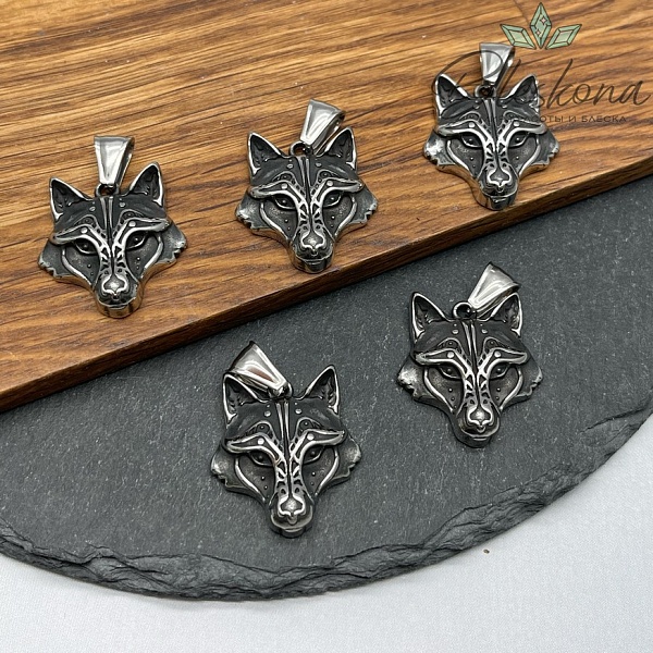 28*25 мм Цвет серебро, Подвеска Волк сталь