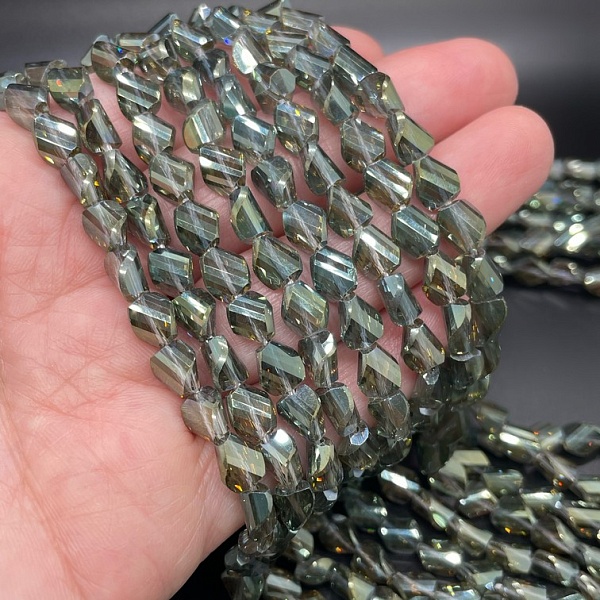 6*7,5 мм Стекло Lux, фриформ, цвет темно- зеленый