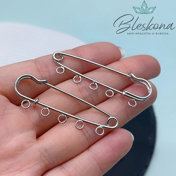 5 см, Цвет серебро, Основа булавка 5 колец