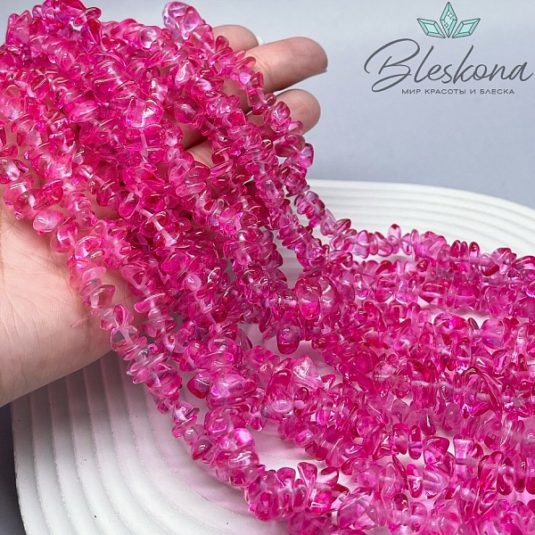 Крошка Кварц тонированный фуксия (имитация) ширина бусин ~ 7-9 мм