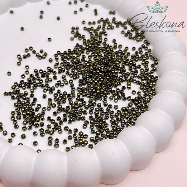 Бисер TOHO round 11/0 цвет №422 (оттенок бронзового)