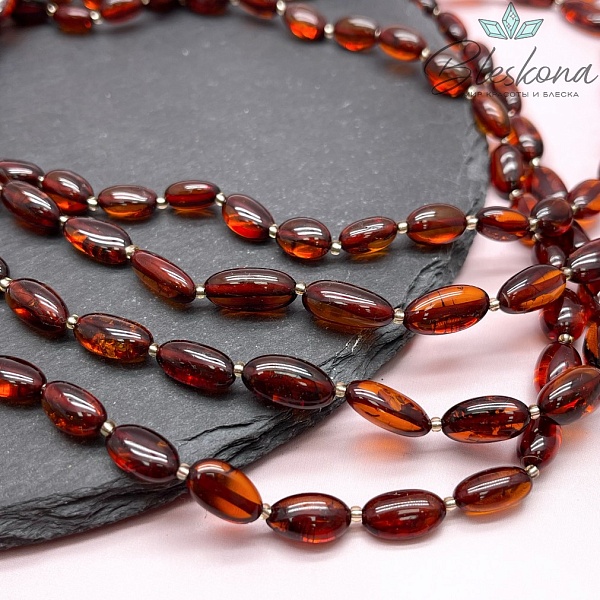 Янтарь темно-коричневый галтовка  7-8мм