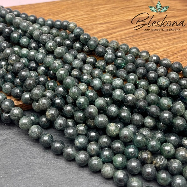 Кианит зеленый 8 мм