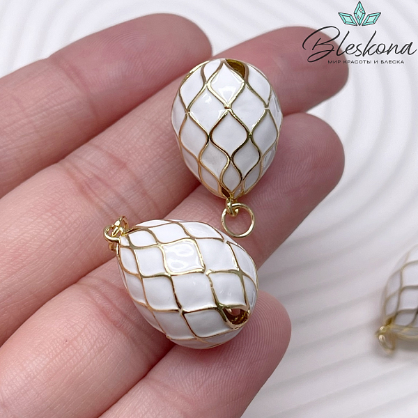 21,8*15 мм Цвет золото, Подвеска Яйцо фаберже белое 