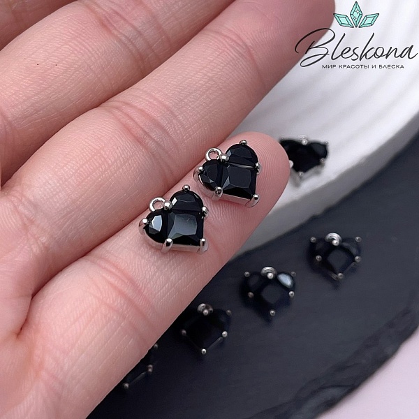 10*9,5 мм Цвет серебро, Подвеска Сердце черные цирконы 