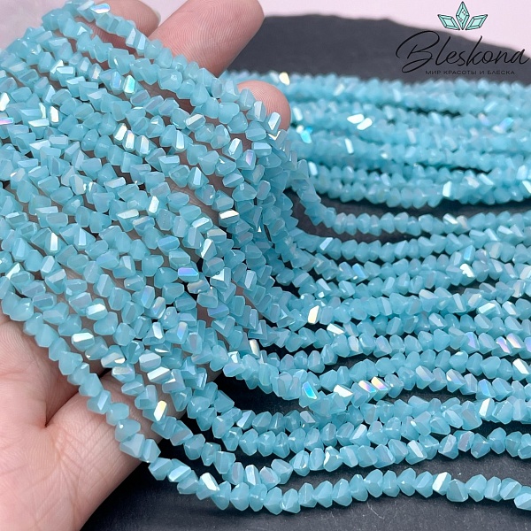 Чешское стекло №118 4,5 мм треугольник