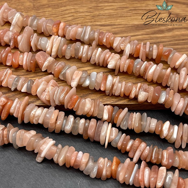 Солнечный камень сколы шлифованные (2-4)*(10-14) мм