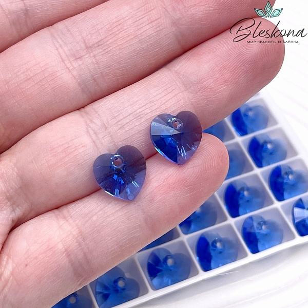 6228 Xilion Heart 10,3*10 мм Sapphire (206)