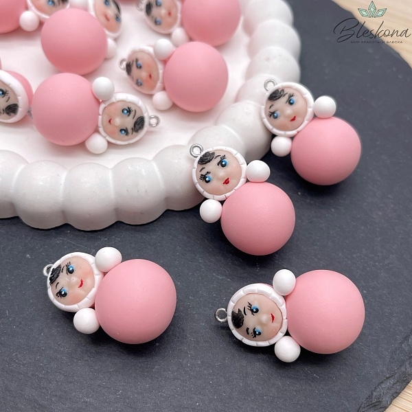 36*20,5 мм, Цвет серебро, Подвеска Неваляшка розовая