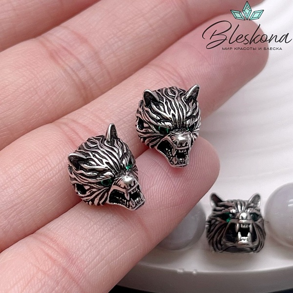 11*14,5 мм, цвет серебро, Бусина Волк цирконы