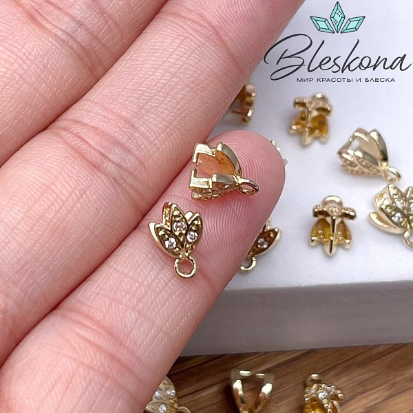 9,5*5,7 мм Цвет золото, Бейл Зажимной 3 листа цирконы