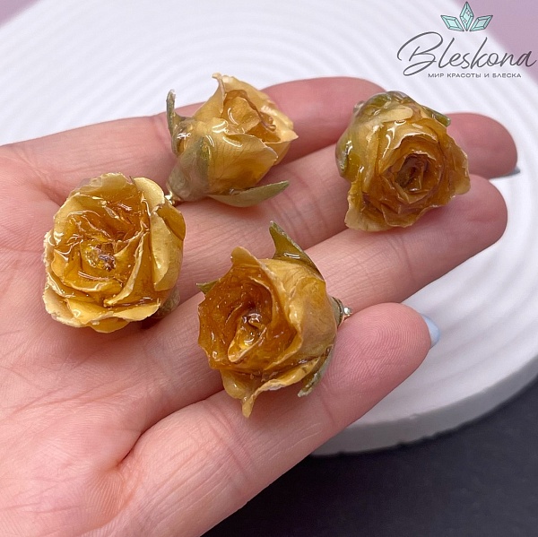 20-26 мм, Цвет серебро, Подвеска роза в эпоксидной смоле №6