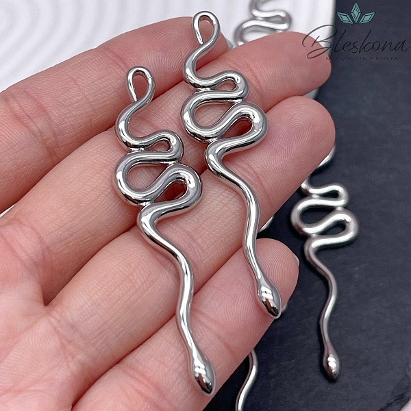 59*15,5 мм Цвет серебро, Подвеска змея гладкая
