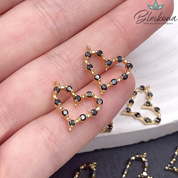 15,5*13,5 мм Цвет золото, Подвеска Сердце черные цирконы по контуру P13901