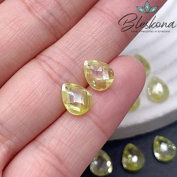 9*6 мм, Подвеска Циркон капля светло-зеленая (кубический цирконий, фианит) 