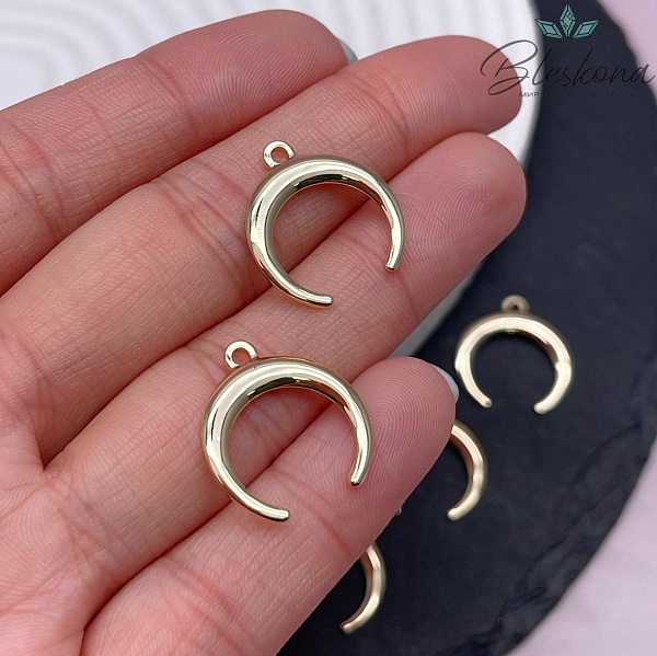 19*17,7 мм Цвет золото, Подвеска Лунница гладкая