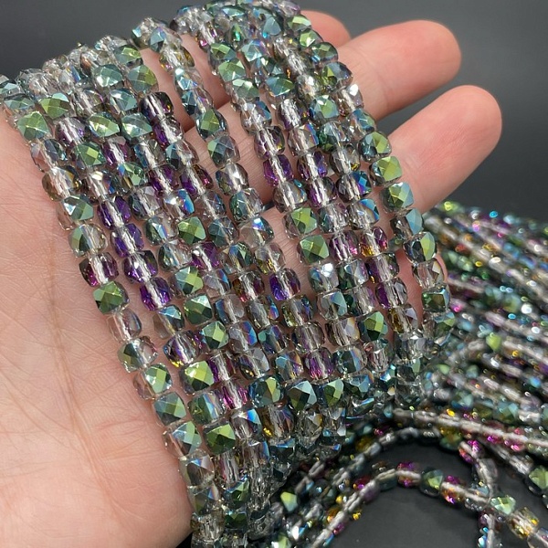 5 мм Стекло Lux, куб огранка, цвет хамелеон