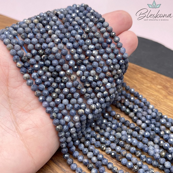 Сапфир алмазная огранка №2 4 мм