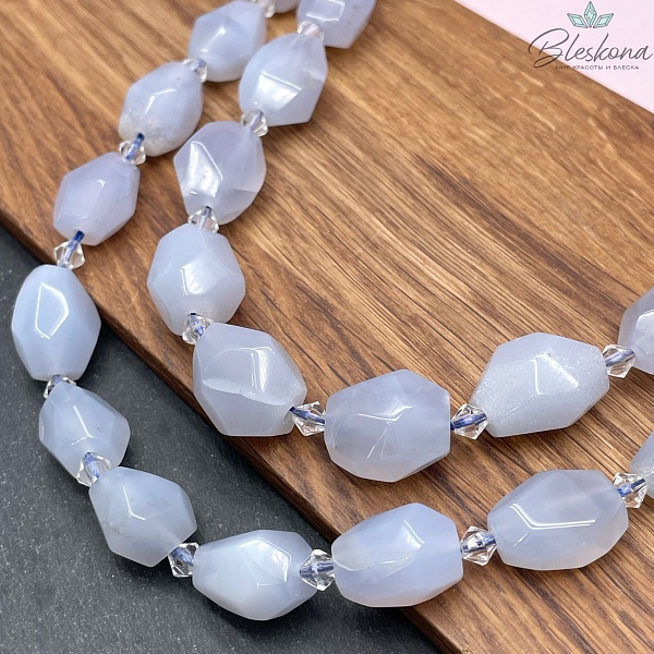 Халцедон фриформ огранка (19-21)*(14-17) мм