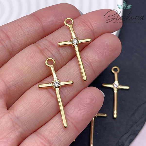 Подвеска Крест с цирконом посередине цвет золото 32,6*15,2мм 