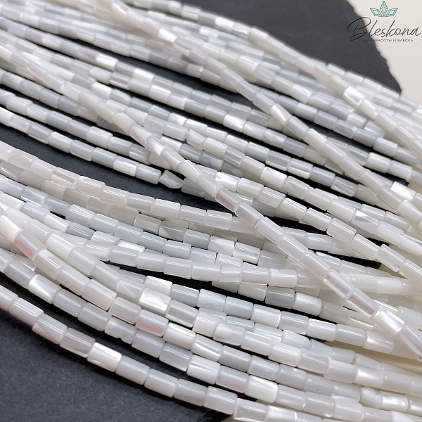 Перламутр белый трубочки 5*3 мм