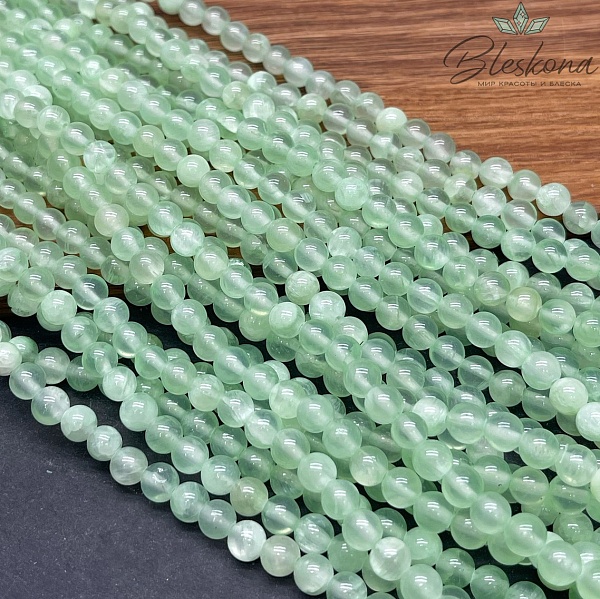Оникс бледно- зеленый 6 мм 