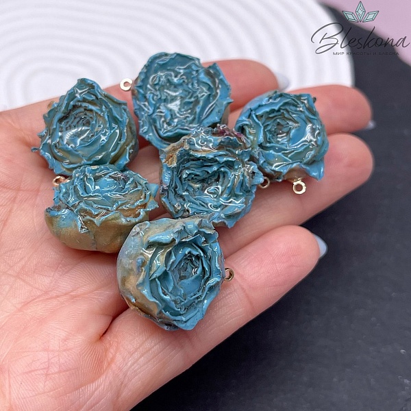 21-30 мм, Цвет золото, Подвеска роза в эпоксидной смоле №16