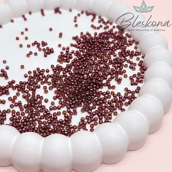 Бисер TOHO round 11/0 цвет №331 (оттенок пурпурного)