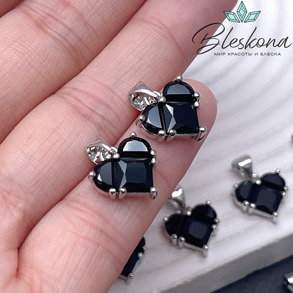 12,7*11,8 мм Цвет серебро, Подвеска Сердце черные цирконы