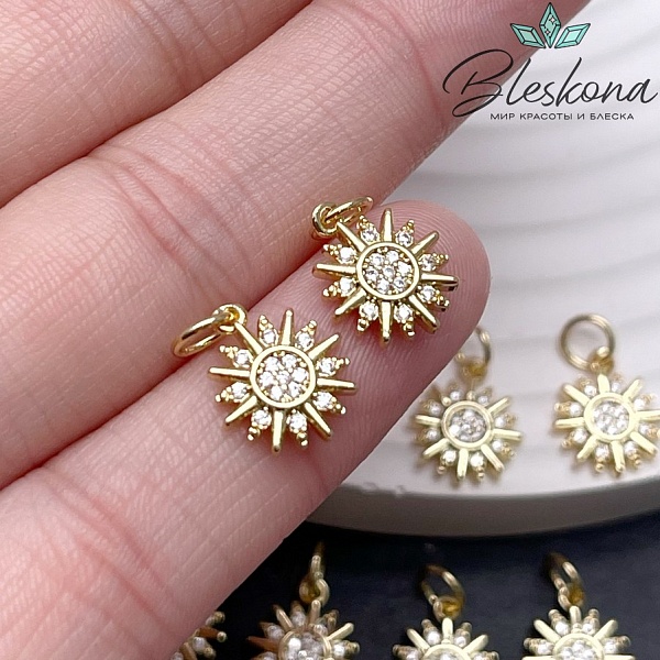 12*9,5 мм Цвет золото, Подвеска солнце цирконы