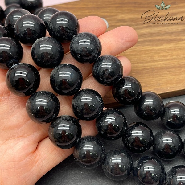 Агат черный с прожилками 17 мм