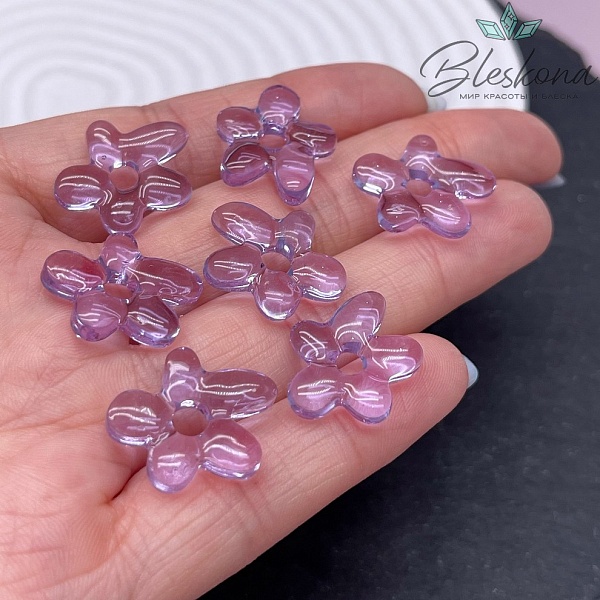 20*16 мм Подвеска цветок прозрачно- фиолетовый