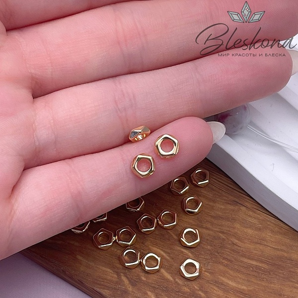 5,5 мм Цвет золото, Бусина-разделитель пятиугольник 