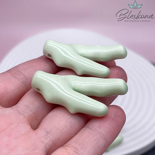 44*21 мм Керамика Бусина ветки коралла салатовые